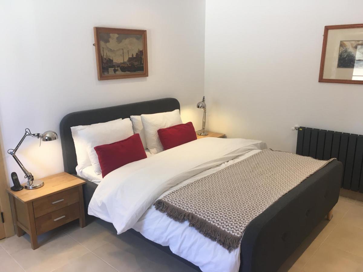 Pausastay - Qdm Artists Suites - Rooms Alvorge Ngoại thất bức ảnh